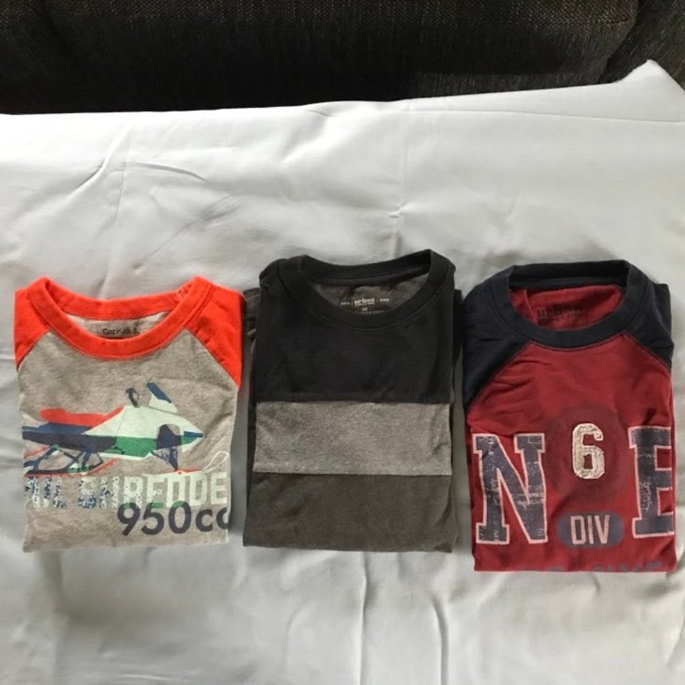 ***3/$7*** Long Sleeve kids shirts Sz Small